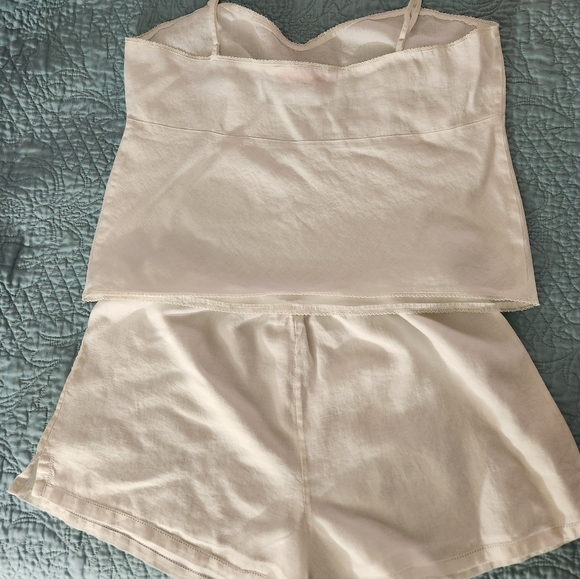 Victoria Secret Sleepwear Size L - Picture 3 of 7